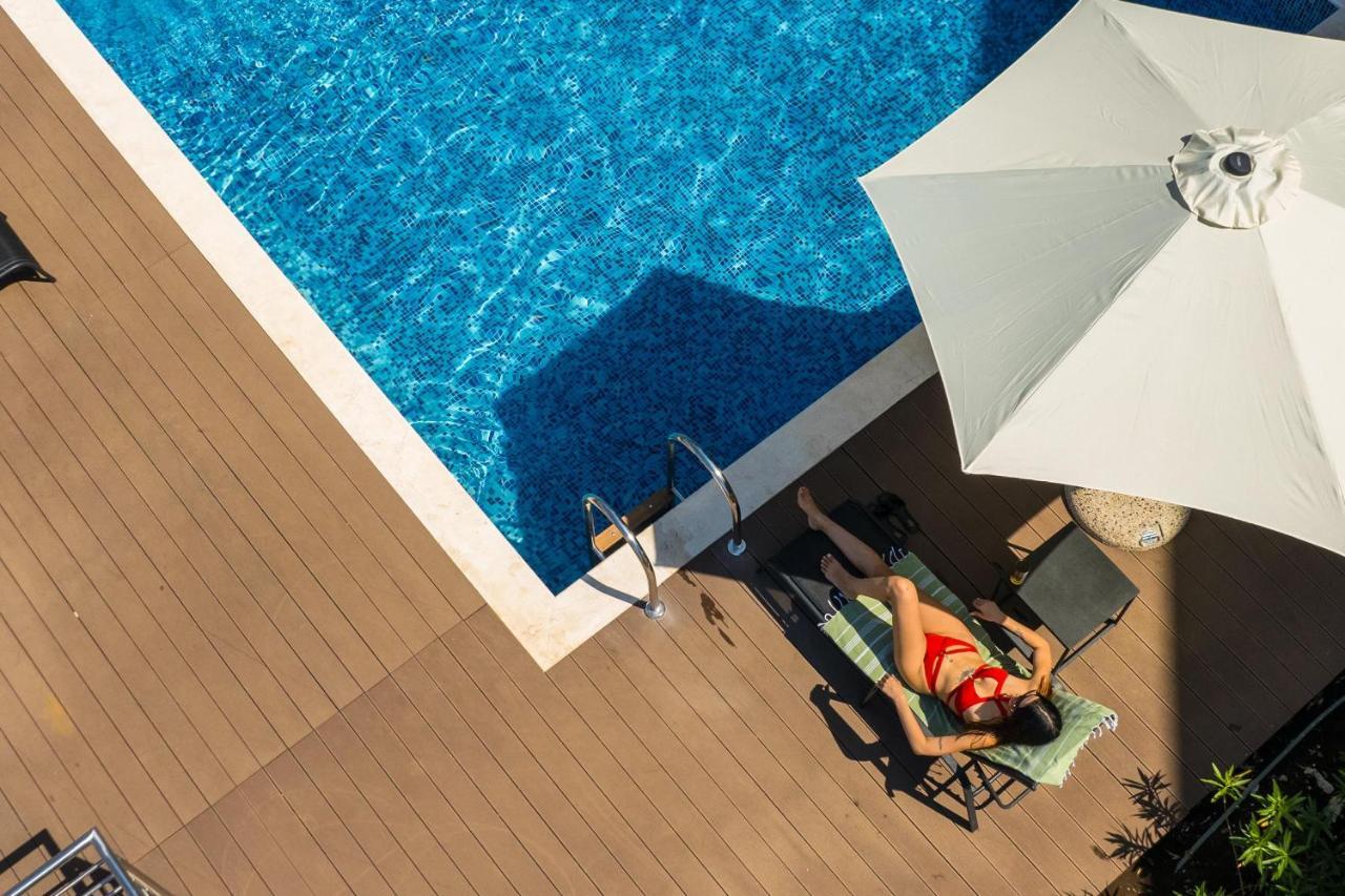 Casa Montenegro Residence Тиват Екстериор снимка